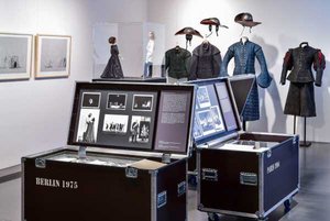 Blick in die Ausstellung »Euer Kleist! Spielt ihr ihn?« des KleistMuseums Frankfurt/Oder vom 07.10.2015 bis 31.01.2016 © Patrick Pleul